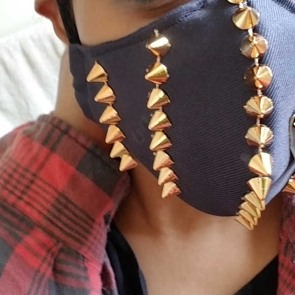 Face Mask - Picture 1 of 3